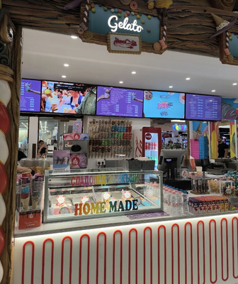 Hans & Gretel Plaza Mall image